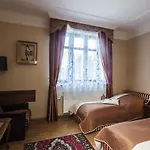 Villa-japonica Bed & Breakfast