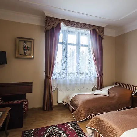 Villa-japonica Bed & Breakfast