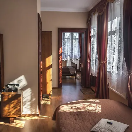Villa-japonica Bed and breakfast 3*