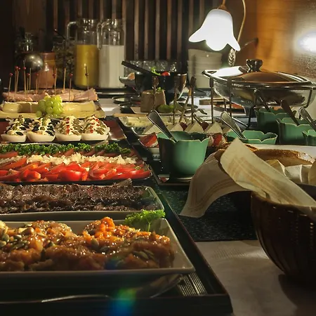 Bed & Breakfast Villa-japonica 3*