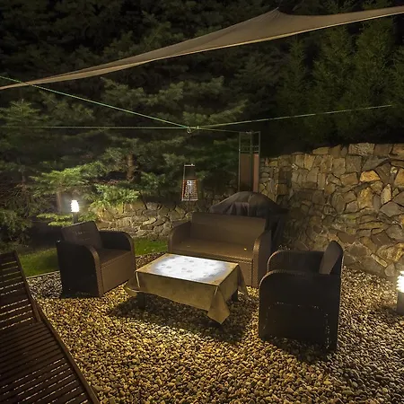 Villa-japonica Bed & Breakfast Wisla