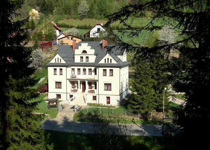 Villa-japonica Bed & Breakfast Wisla