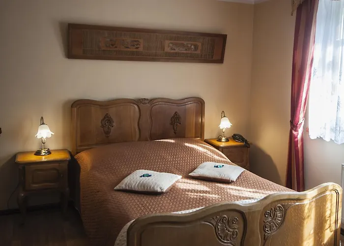 Bed & Breakfast Villa-japonica 3*