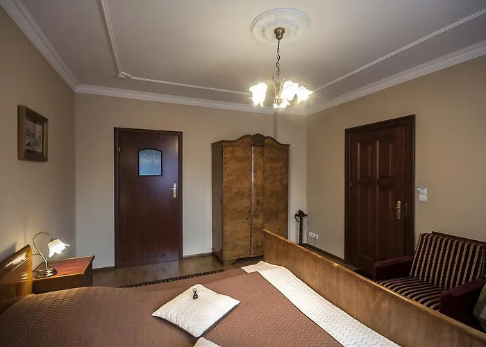 Bed & Breakfast Villa-japonica 3*