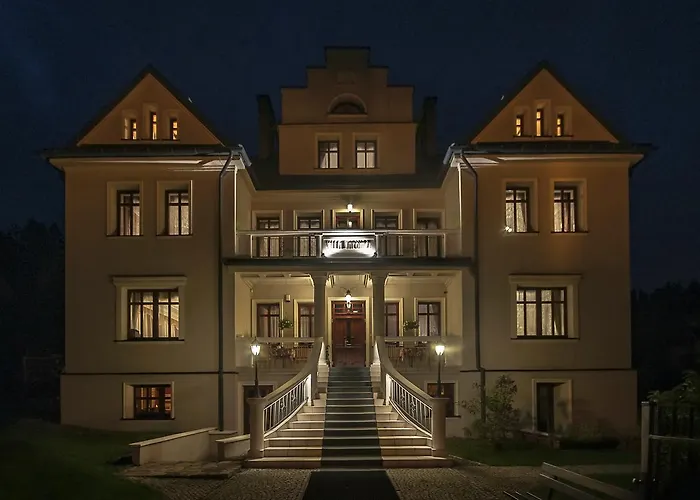 Bed & Breakfast Villa-japonica 3*